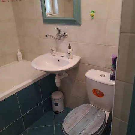 Magdalena With Garden And Free Bicycles Apartment Zilina